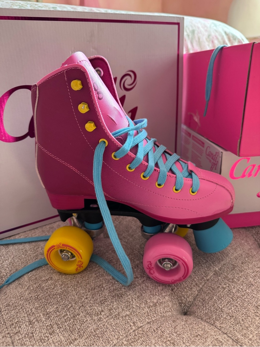 Candi Grl NWB Hot Pink Roller Skates